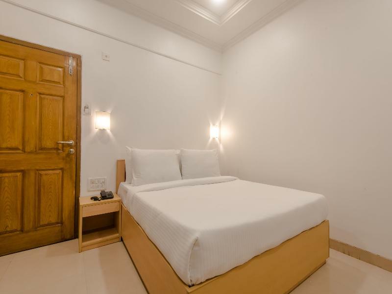 Oyo Flagship 572 Santacruz West Hotel Mumbai Exterior foto